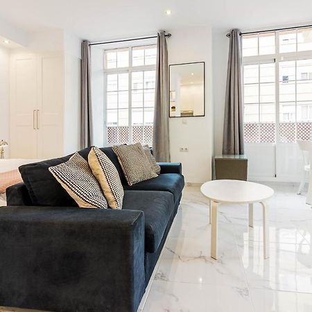 Arriola Apartamento Con Terraza Freshapartments Malaga Exterior photo