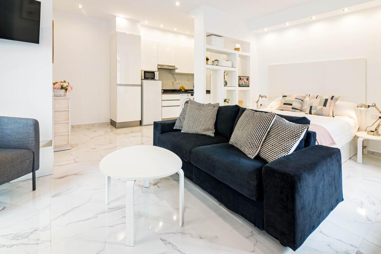 Arriola Apartamento Con Terraza Freshapartments Malaga Exterior photo